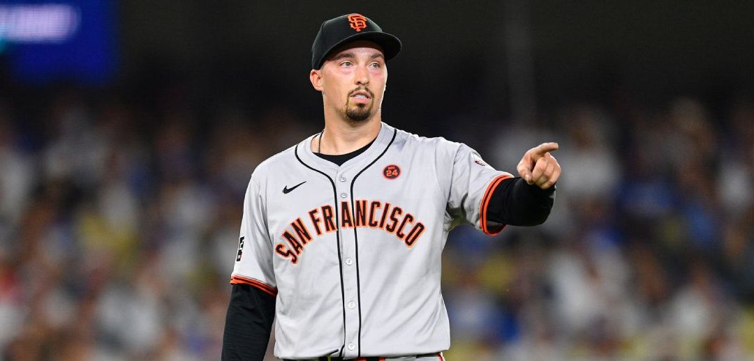 Follow live: Giants’ Snell working on no-hitter vs. Reds